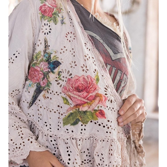 Magnolia Pearl Floral Eyelet Top - Pink and Cream - Picture 3 of 8